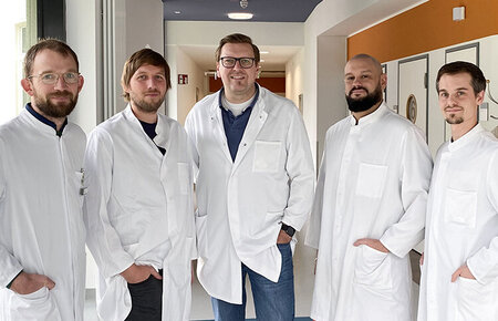 Gruppenfoto der Medizinphysiker der Klinik für Radioonkologie und Strahlentherapie