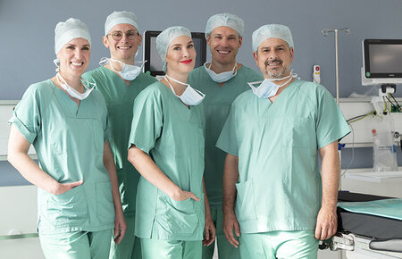 Team der Rekonstruktiven Brustchirurgie im OP-Saal