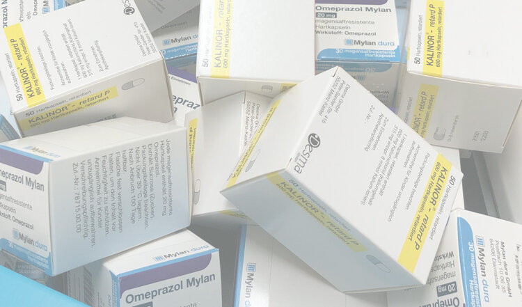 Symbolbild von Tablettenpackungen zum Tag der Patientensicherheit