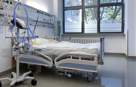 Patientenzimmer der pneumologischen Beatmungsstation